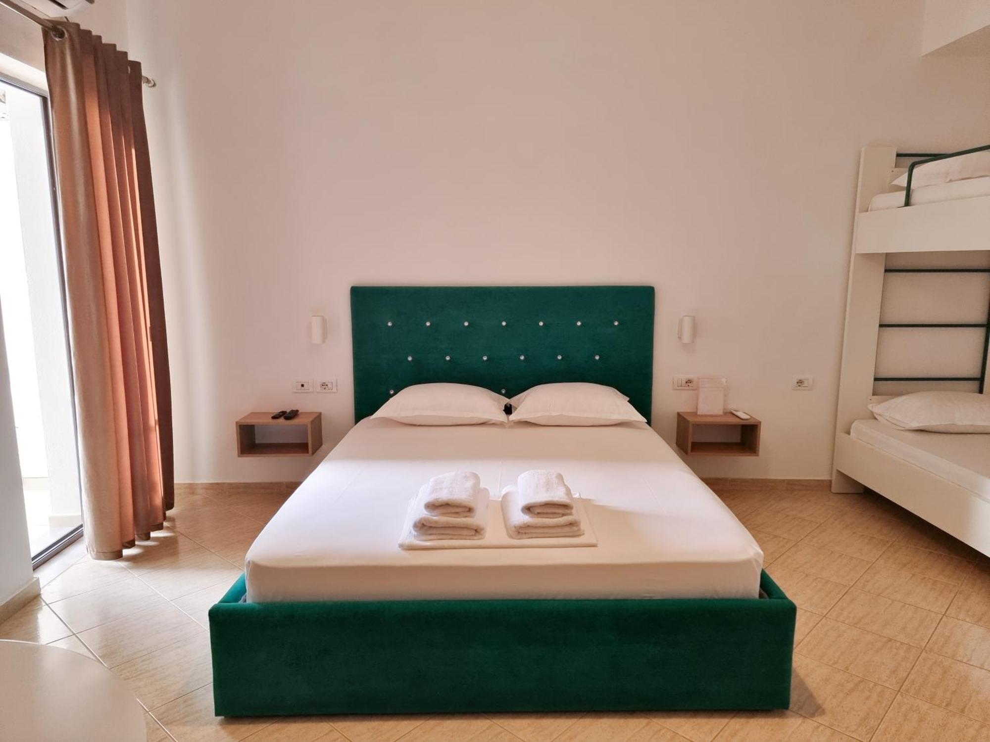 Arte Apartment Sarandë エクステリア 写真